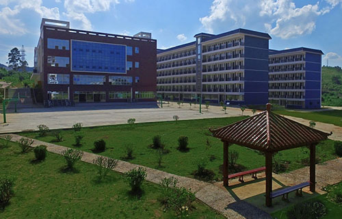 霸州石油物探技工學校