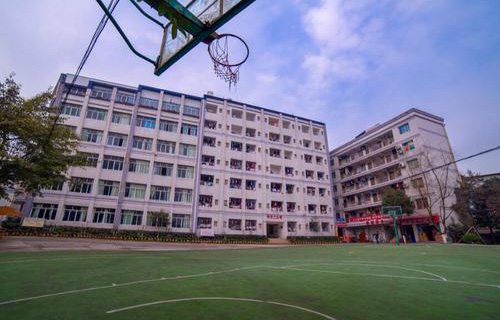 平泉縣職業技術教育中心