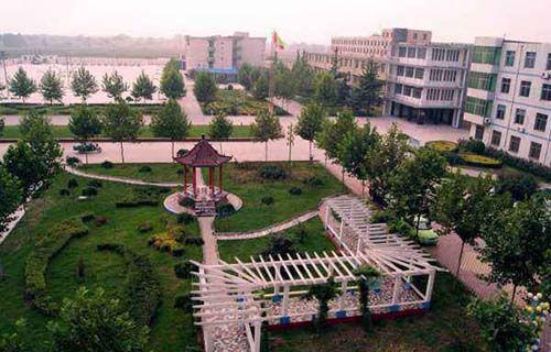 藁城市美術職業學校